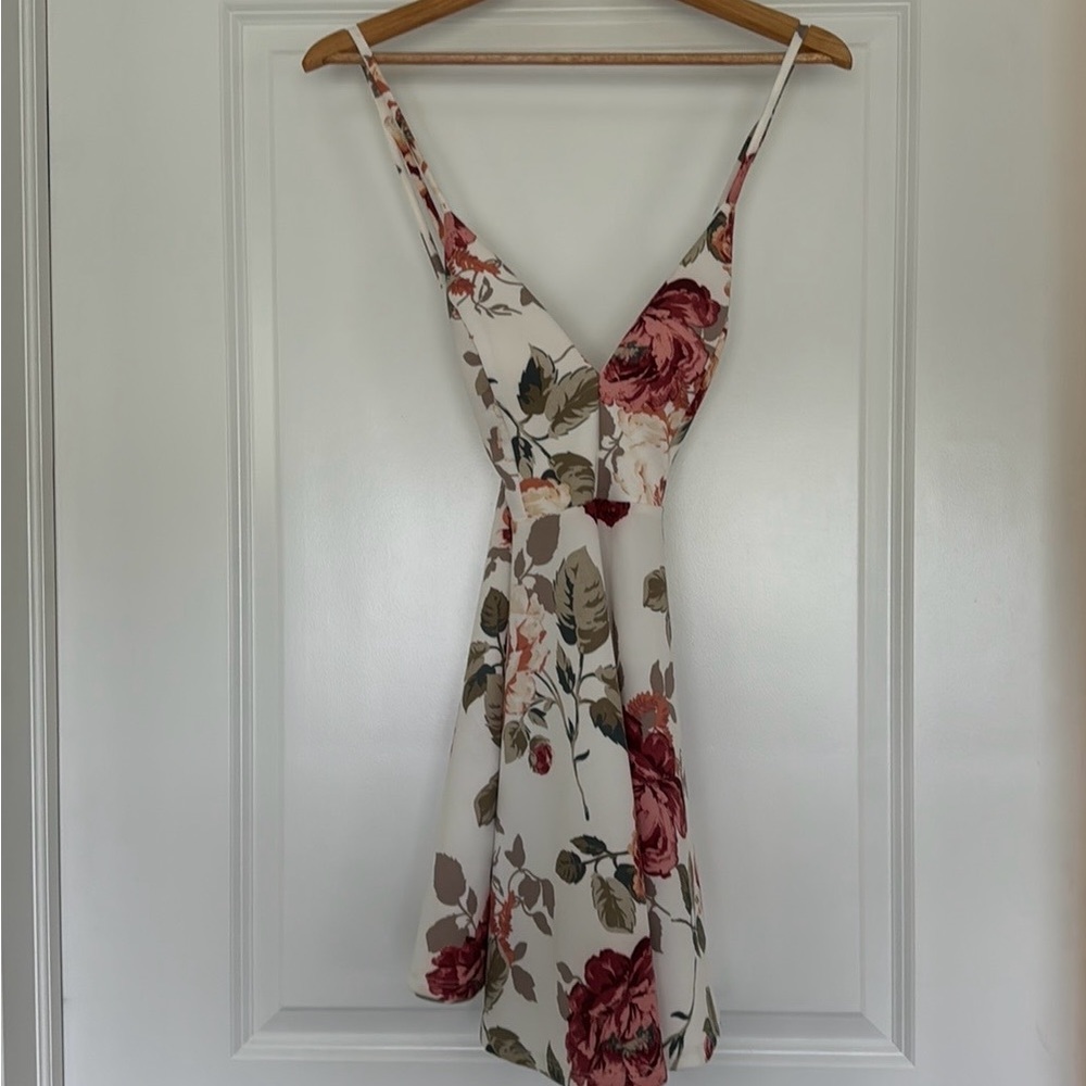 Windsor White Floral Dress